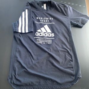 Adidas T-Shirt